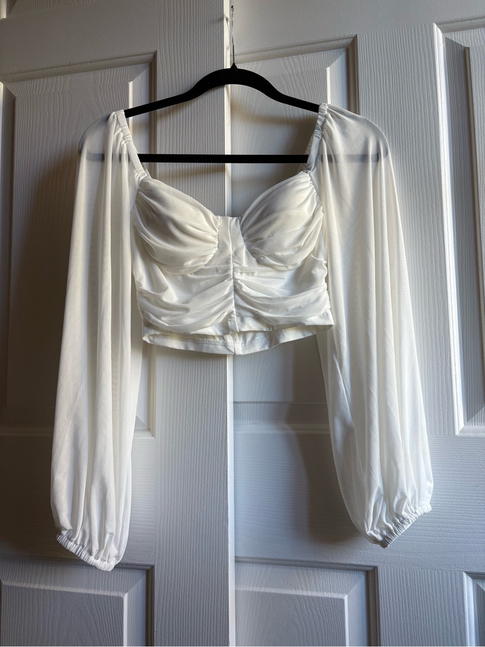 Petal & Pup White Ruched Sweetheart Puff Sleeve Crop Top